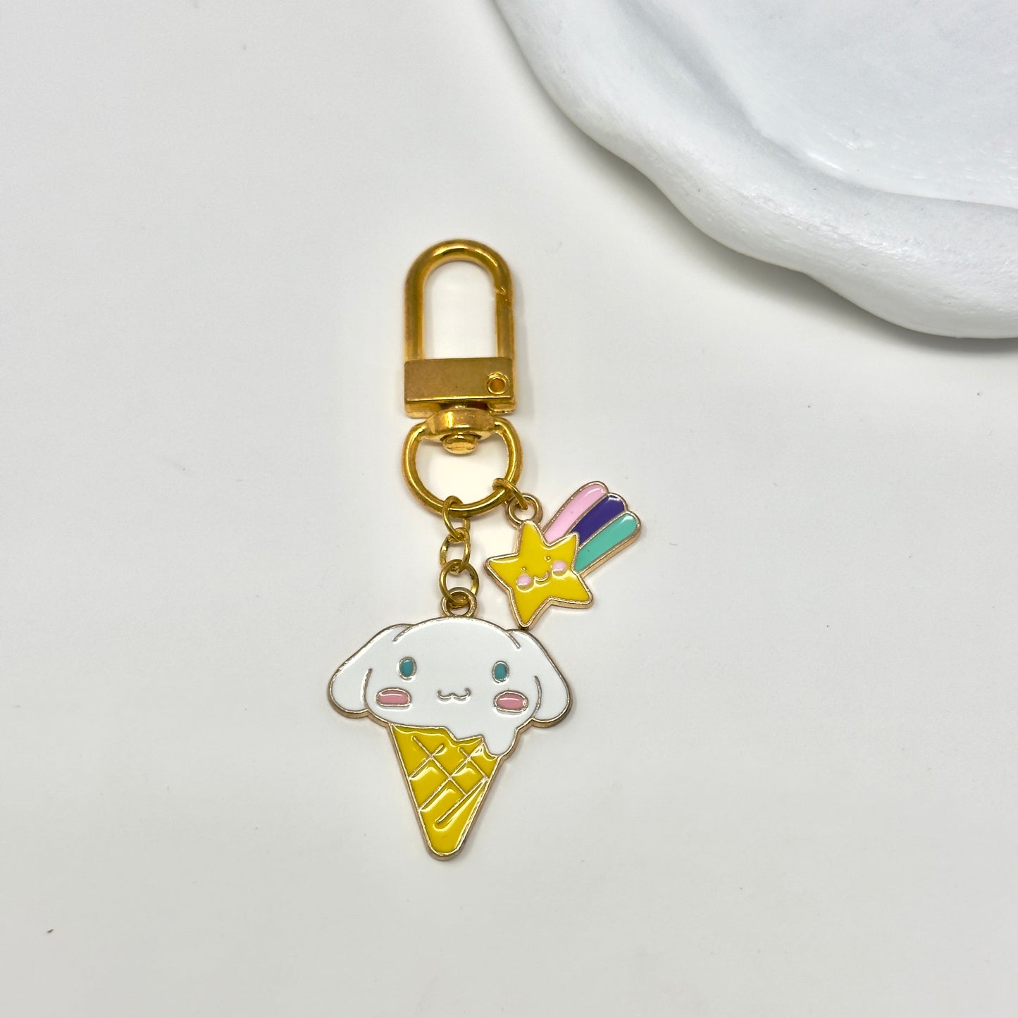 Cinnamonroll Icecream keychain