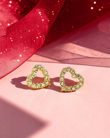 Dainty Dazzle Heart Studs