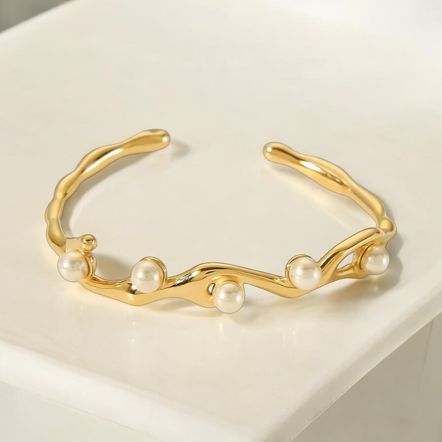 Golden Tide Pearl Bangle