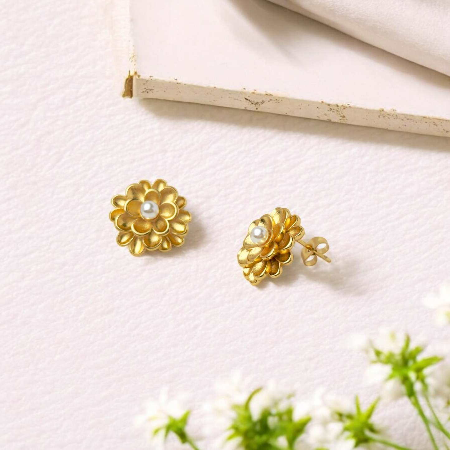 Floré Luxe Studs