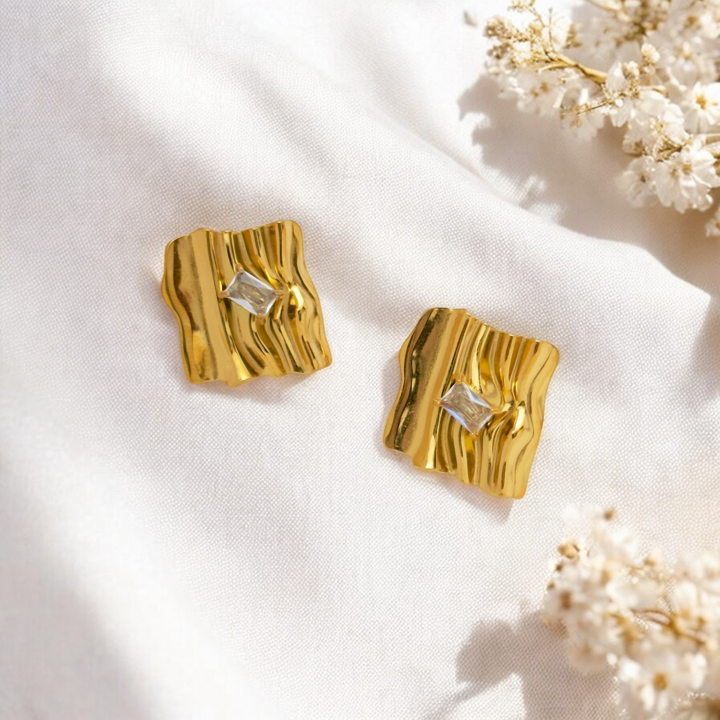 Auric Drape Studs