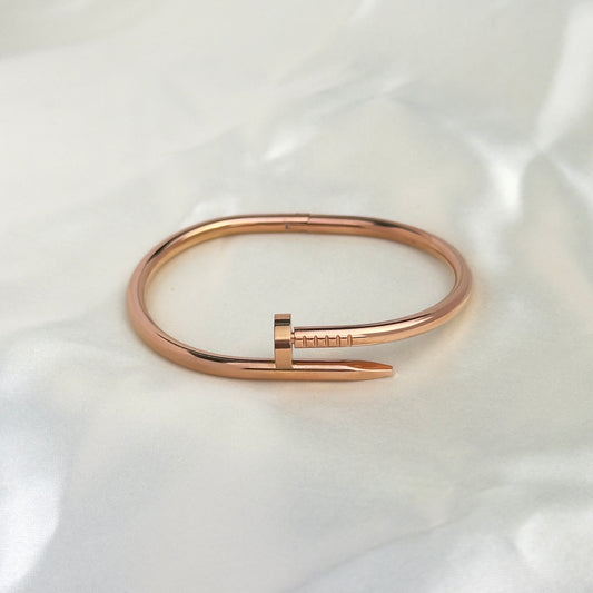 Nail Bracelet