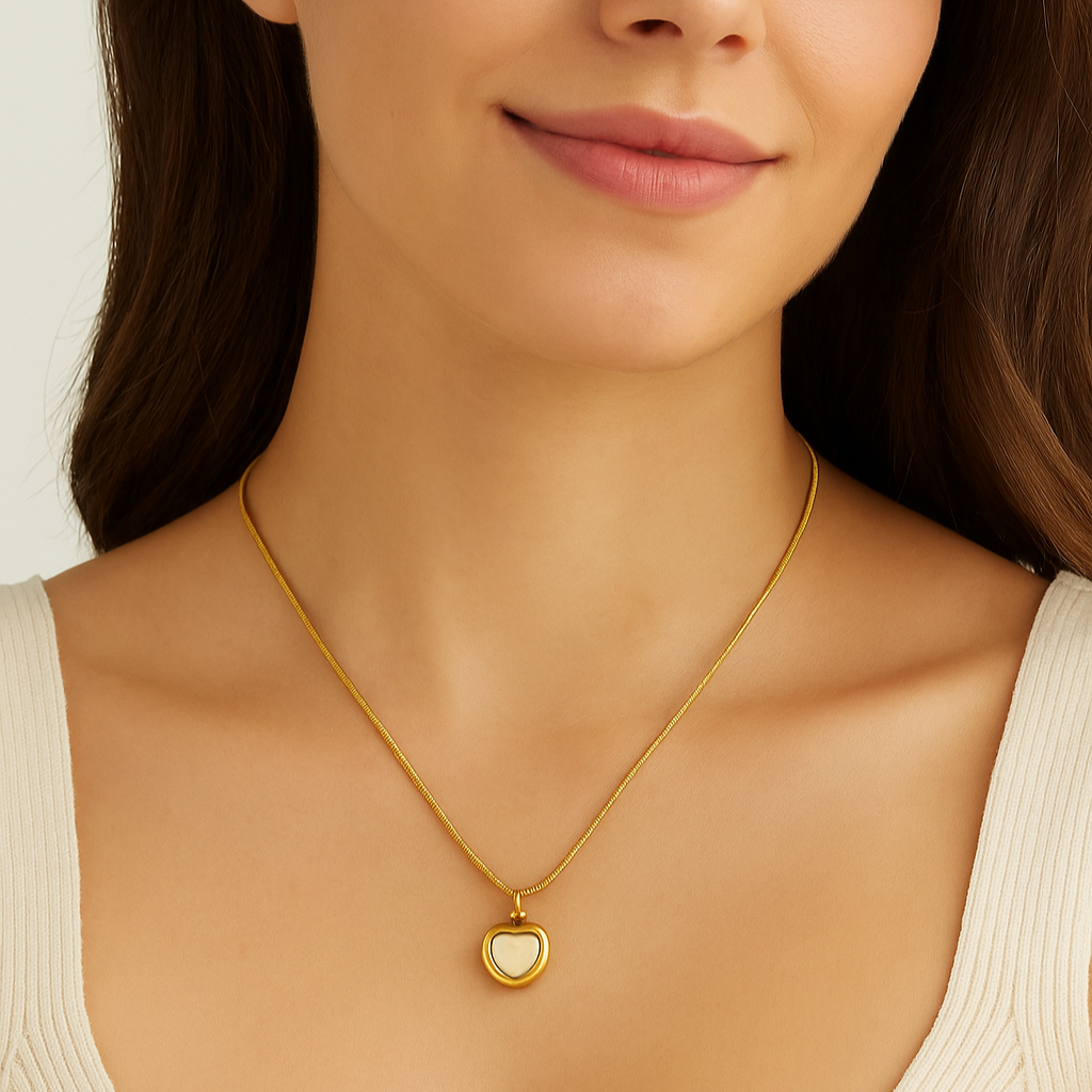 Mellow Heart Necklace